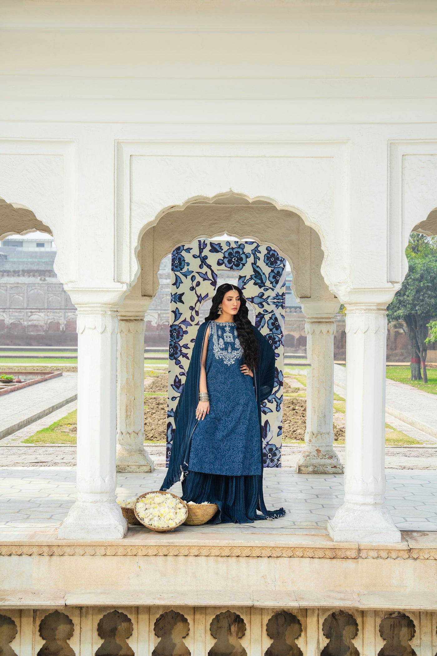NEELA DARWAZA
