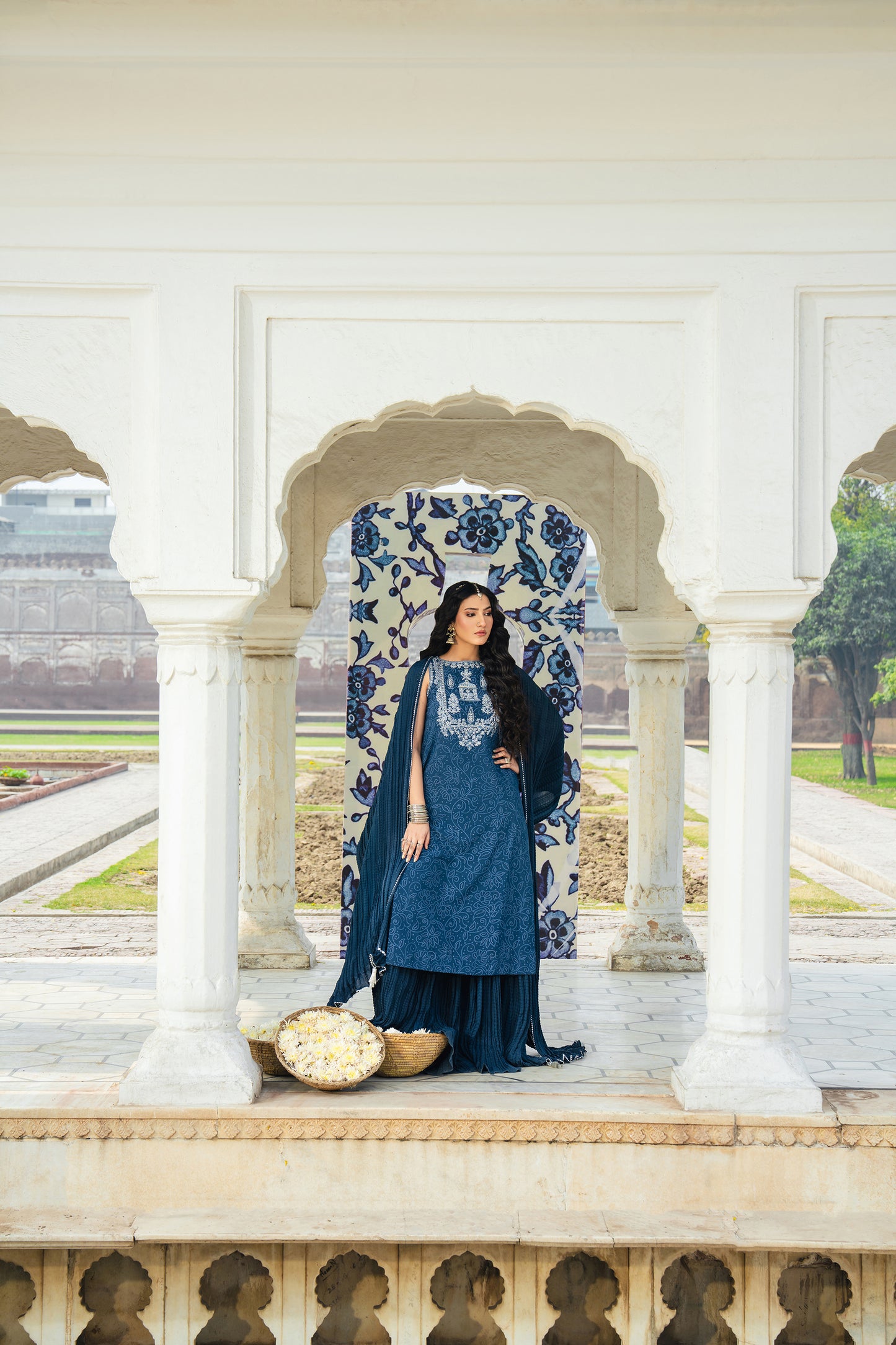 NEELA DARWAZA
