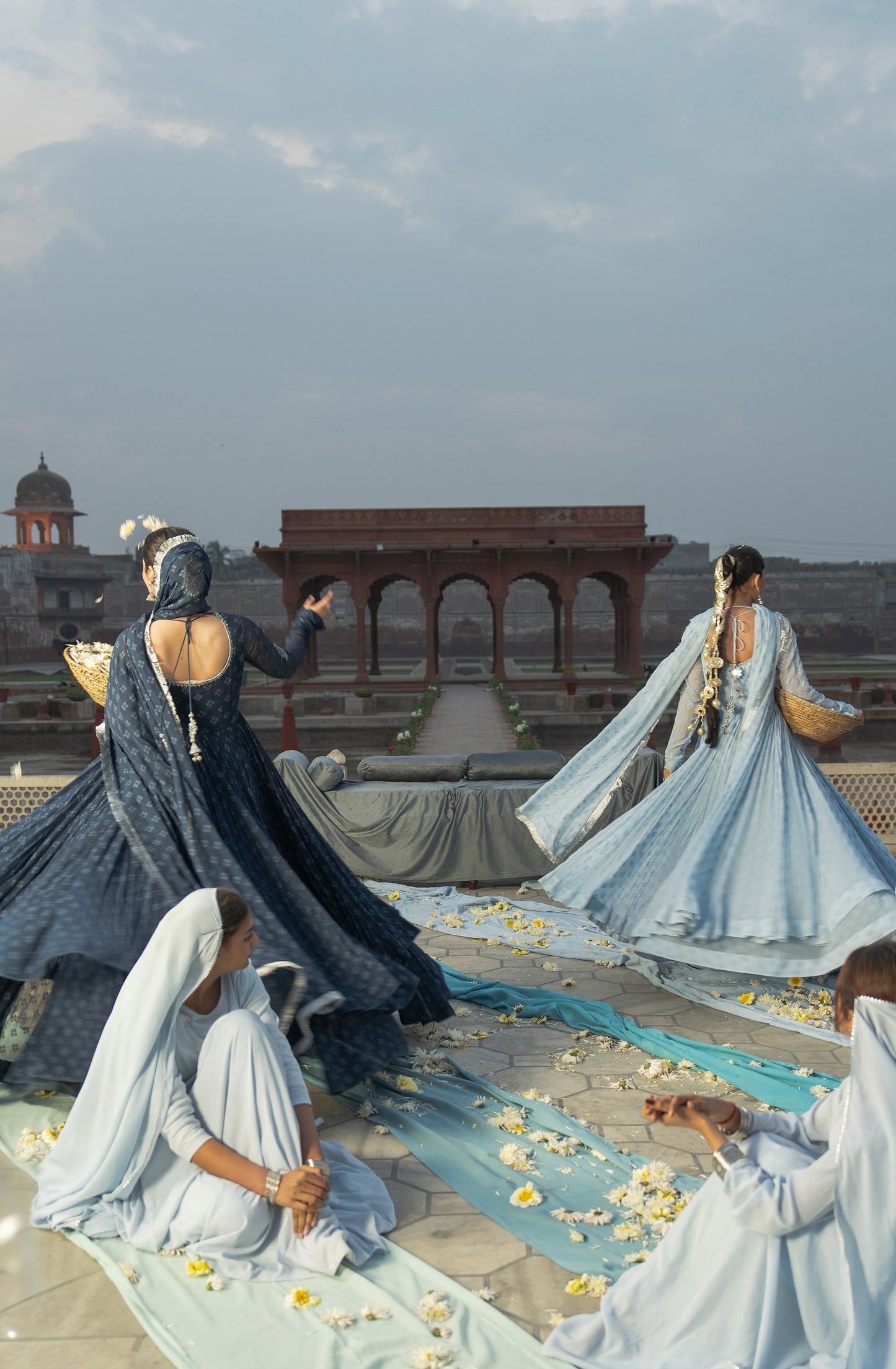 DEEWAANA NIGAR II